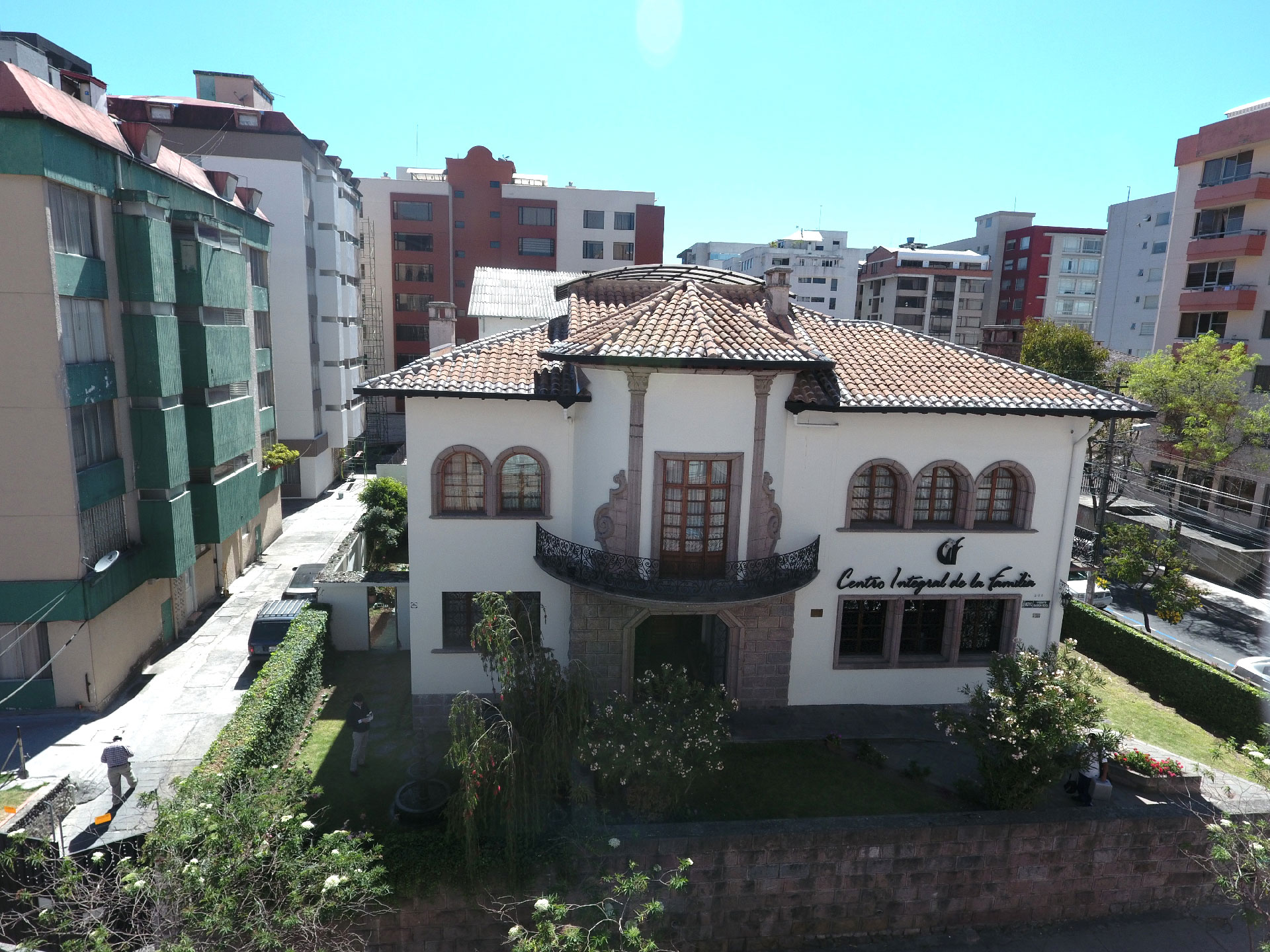 Establecimiento del Centro Integral de la Familia